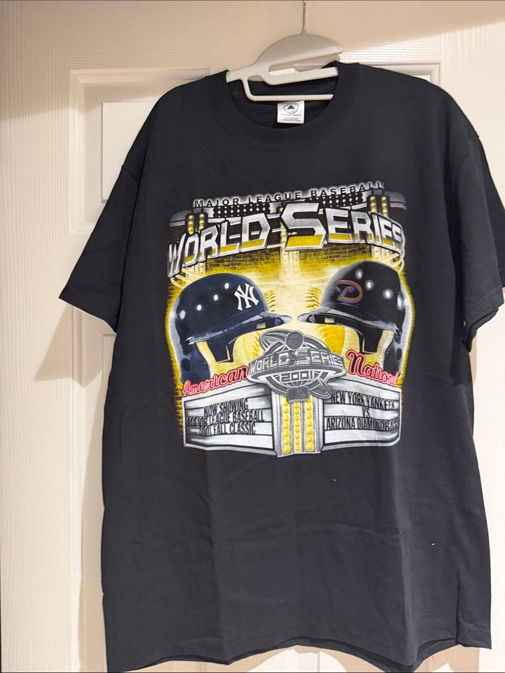 World Series 2001 Black Graphic T-Shirt - New York Yankees